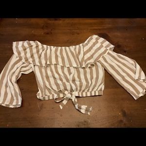 Cute tan and white crop top!! Never worn